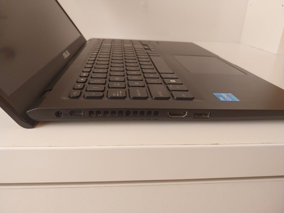 Laptop ASUS VivoBook X1500EA, Intel i3 Gen 11, 8GB RAM, 256GB SSD, Windows 11 Pro, Cutie