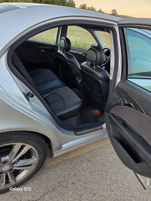 Mercedes W211 E270 CDI Avantgarde 5G Tronic