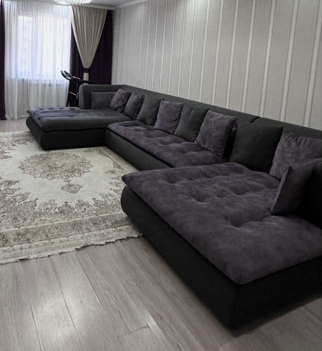 Продам большой диван