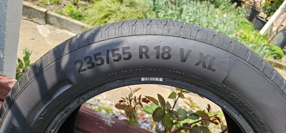 Продавам  летни гуми Continental 235/55/18