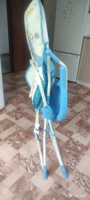 Стул для кормления