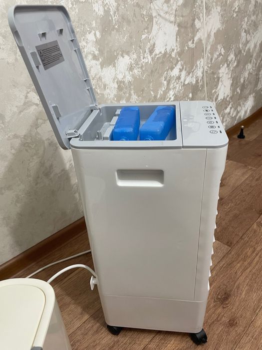 Охладитель воздуха Aceline 018/AR белый
