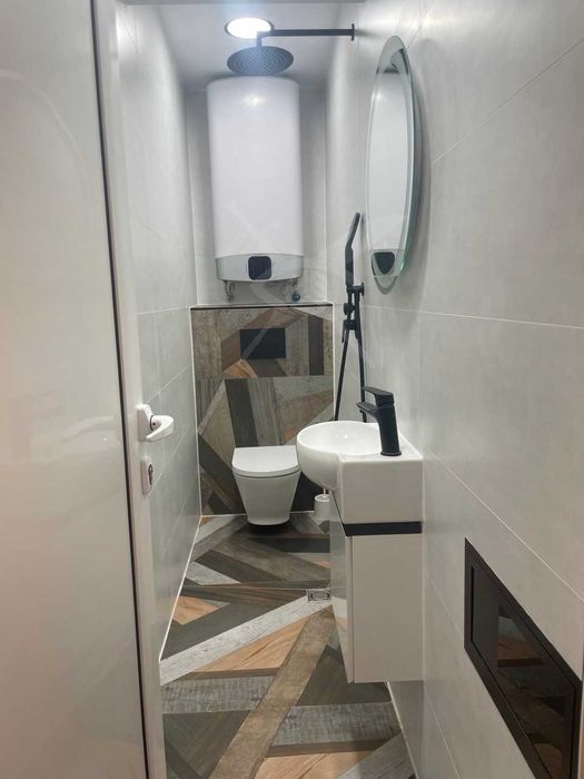 Продава се Тристаен апартамент в Пловдив, Кючук Париж - 51 кв.м за 2451 €/кв.м - Снимка #5