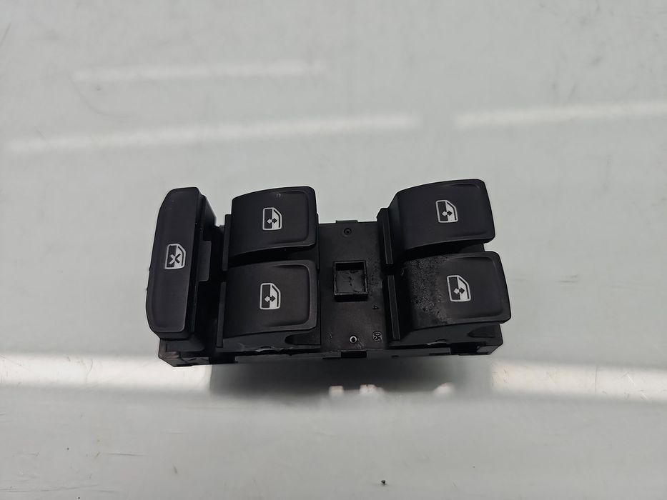 Butoane comanda geamuri sofer Volkswagen Passat B8 (3G2) [Fabr 2015-pr