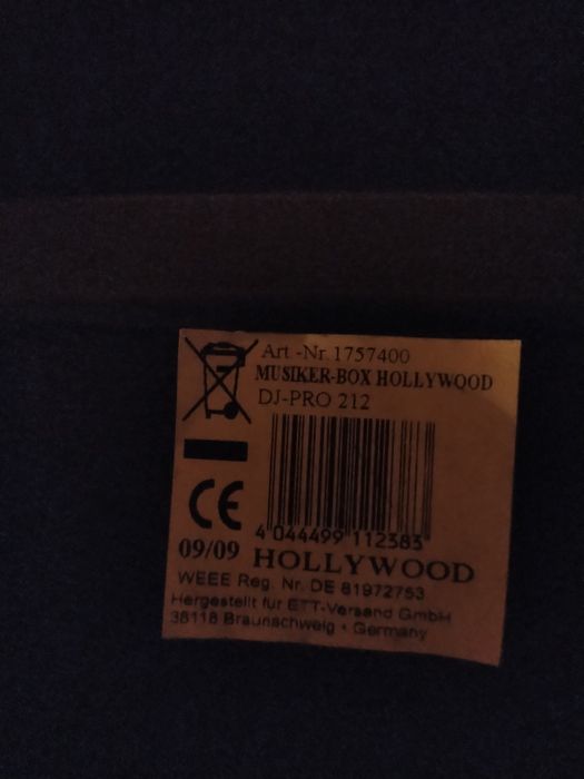 Vând boxe Hollywood ,1000 W ,stare perfecta ,cu stative ,det tel