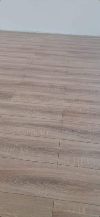 Echipă de meseriași