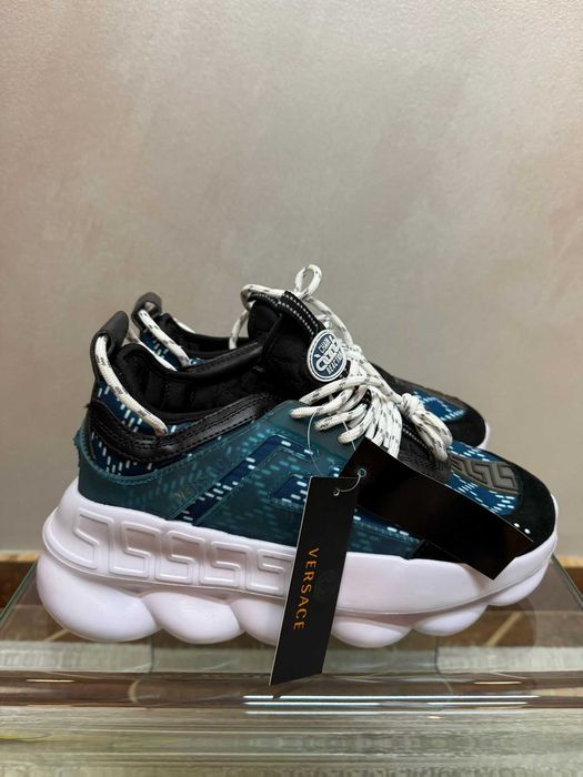 START SCOALA!!! Versace Chain Reaction Blue