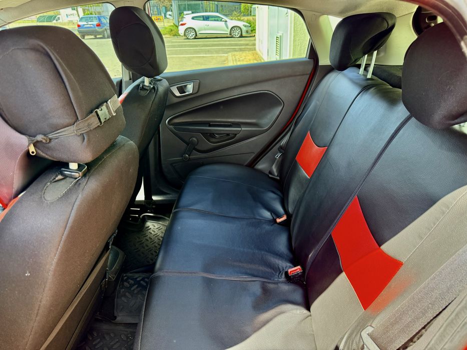 Ford Fiesta 1.6 Facelift Euro 5 Rosu 2014