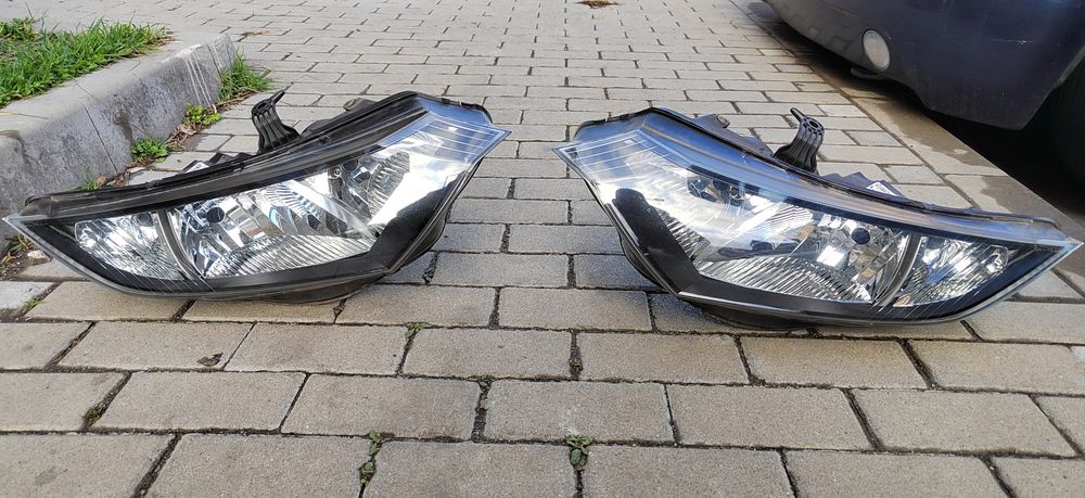 Фарове Honda Civic 9 генерация