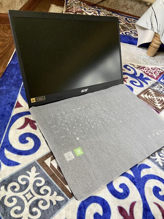 Acer Core i5 1035G ОЗУ 8гб