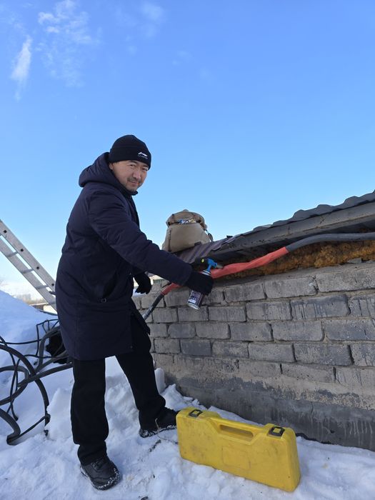 Электрик опытный