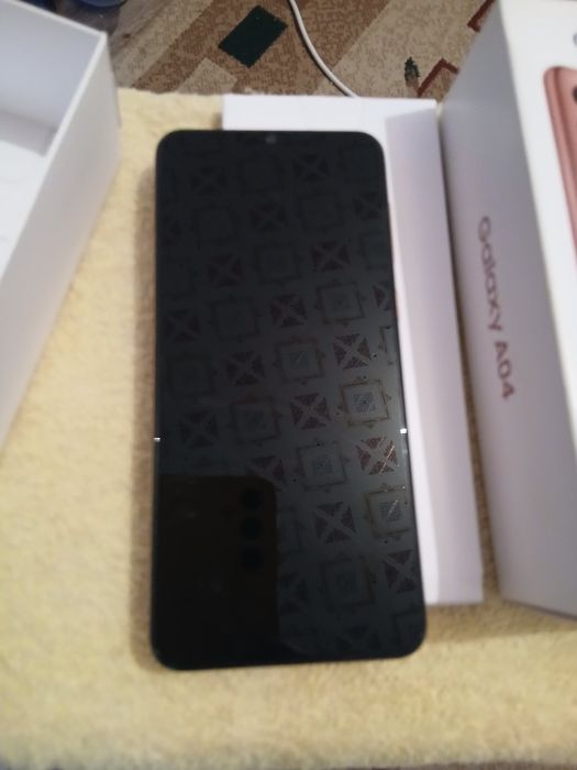 Samsung A04 в отличном состаянии