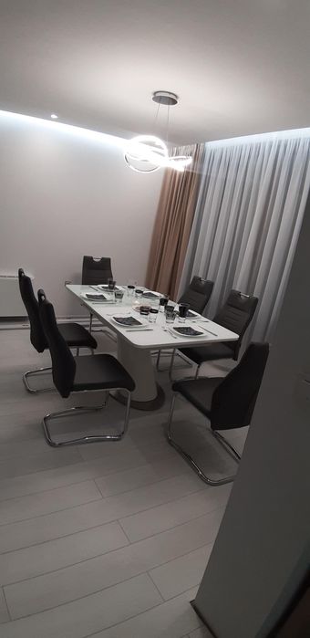 Дава се под наем Тристаен апартамент в София, Симеоново - 128 кв.м за 1200 € - Снимка #1