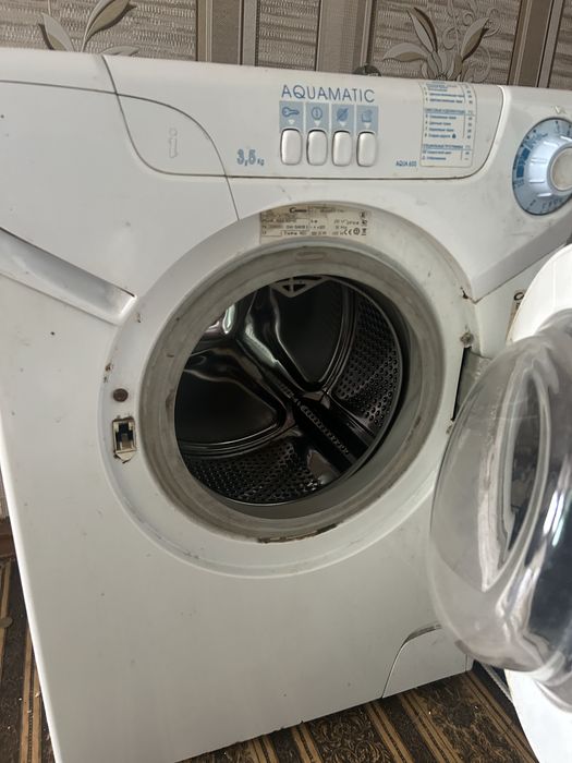 Продам стиральную машинку