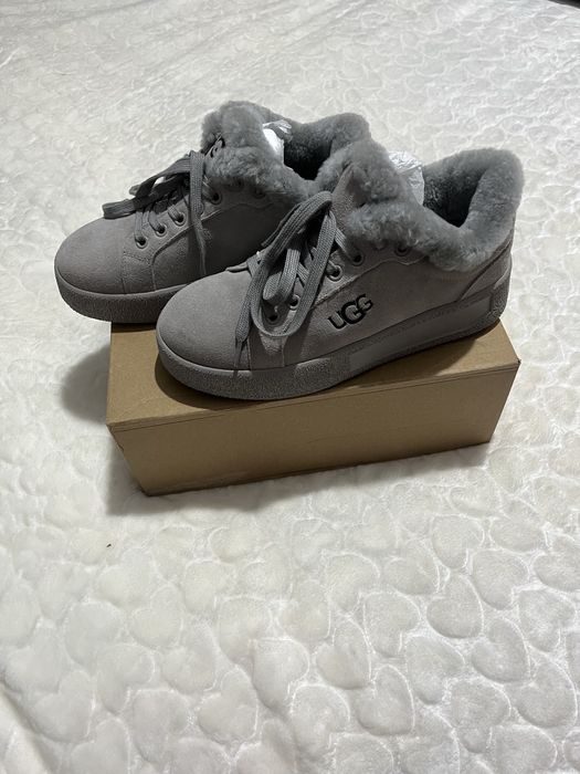 Срочная продажа зимней обуви