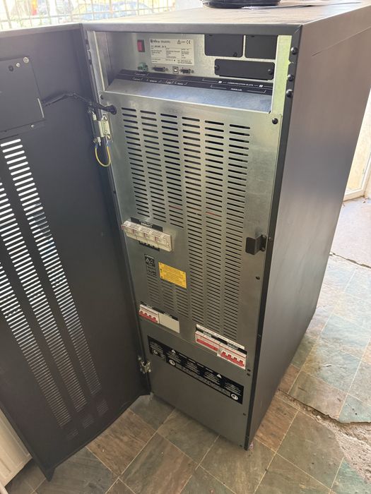 Vand UPS stabilizator tensiune Riello