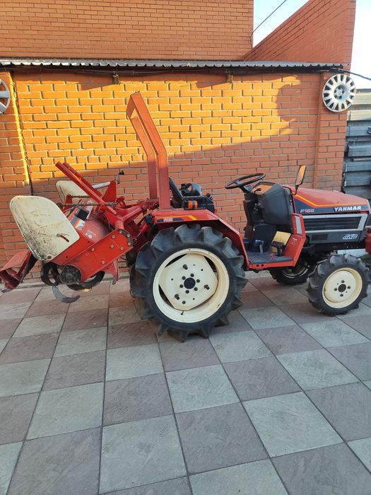 Продам японский минитрактор yanmar f16