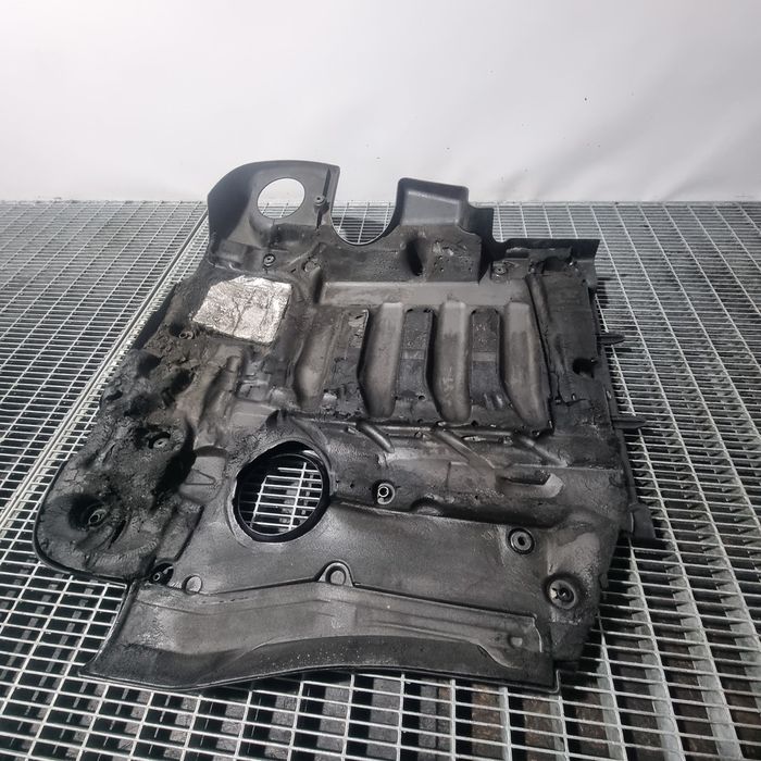 Капак на двигателя BMW X5 E70 3.0 2007 - 2010 235HP E