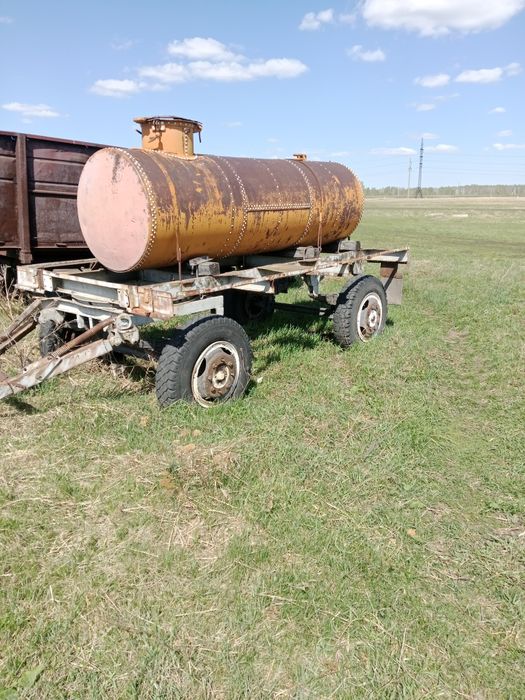 Продам бочку на колесах