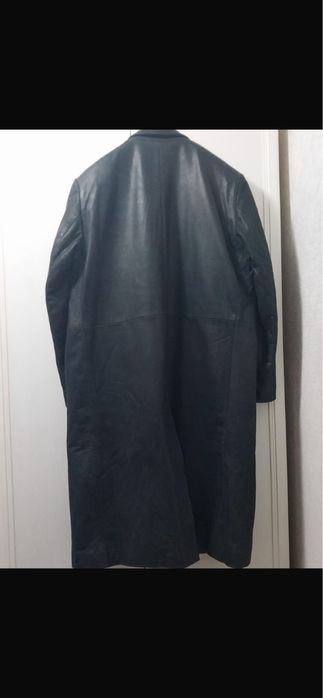 Плащ кожанный новый