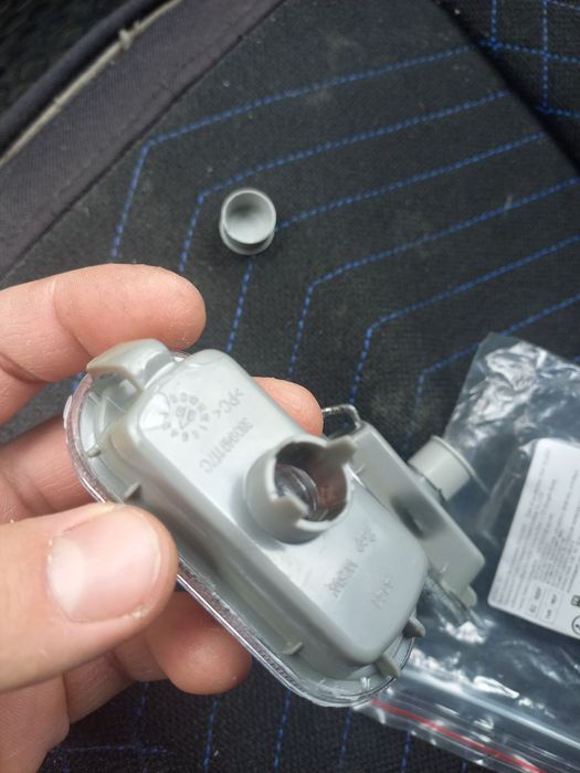 Поворотник на пассат б4 гольф 4