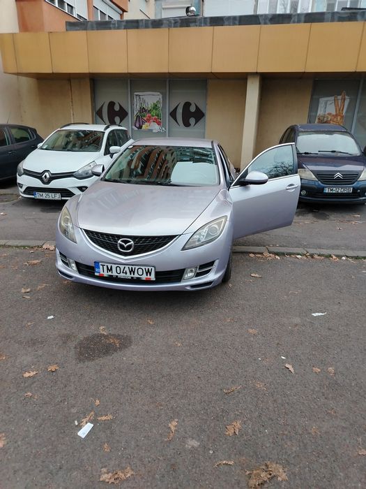 Mazda 6, 2litri benzina 150cp.