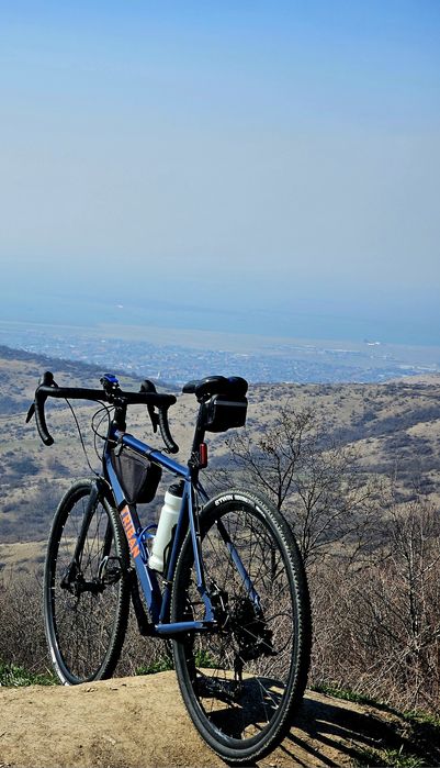 Bicicleta sosea gravel cadru M