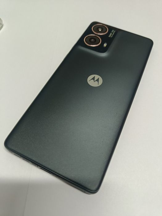 Motorola G85 5g 256gb в отличном состоянии
