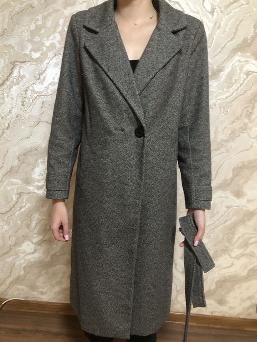 Продам пальто. Ткань драп.