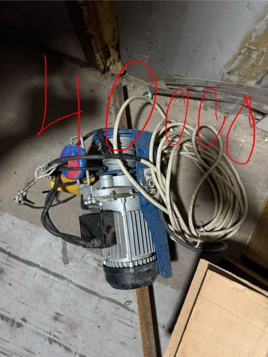 Продам  б/у инструменты для дома