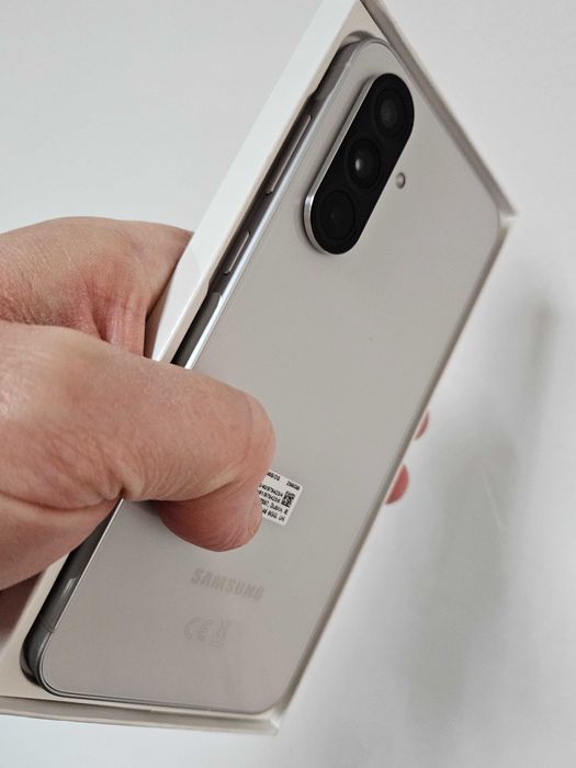 Samsung Galaxy A56 256 gb la cutie Garantie.