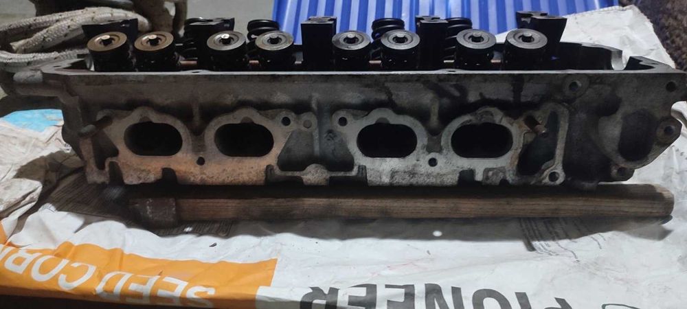 Продавам глава за Nissan Terrano