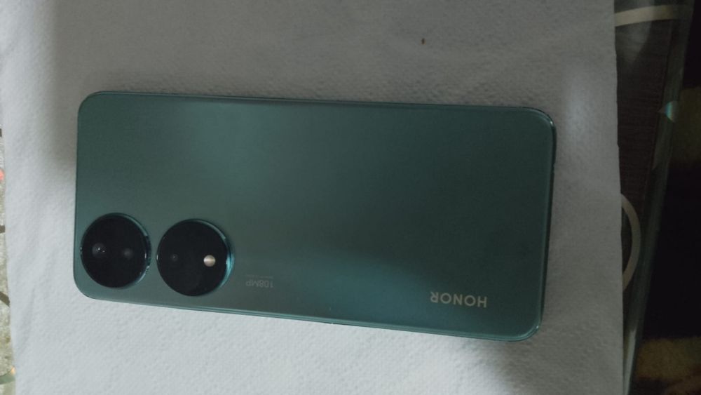 Vând sau schimb cu iPhone