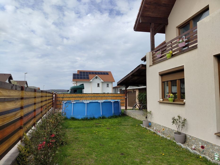 Casa de Vanzare in Sura Mica