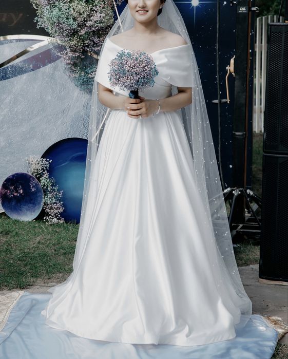 Свадебное платье