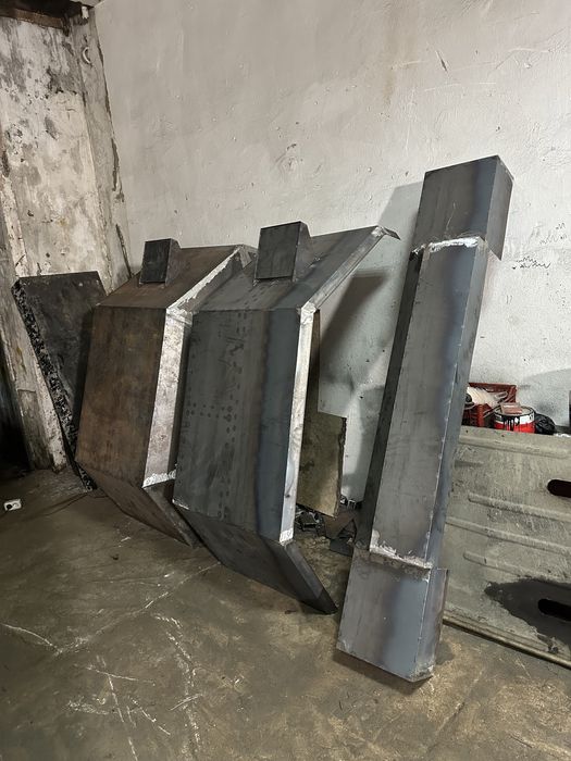 Крылья и бампера на К-700