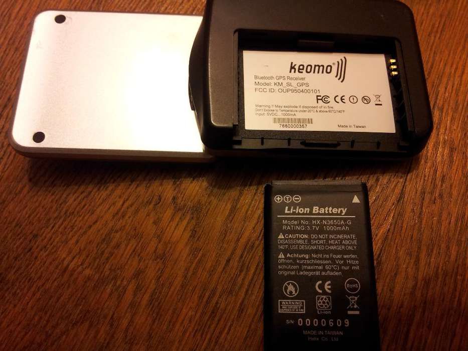 GPS - antena exterioara solar keomo KM SL bluetooth