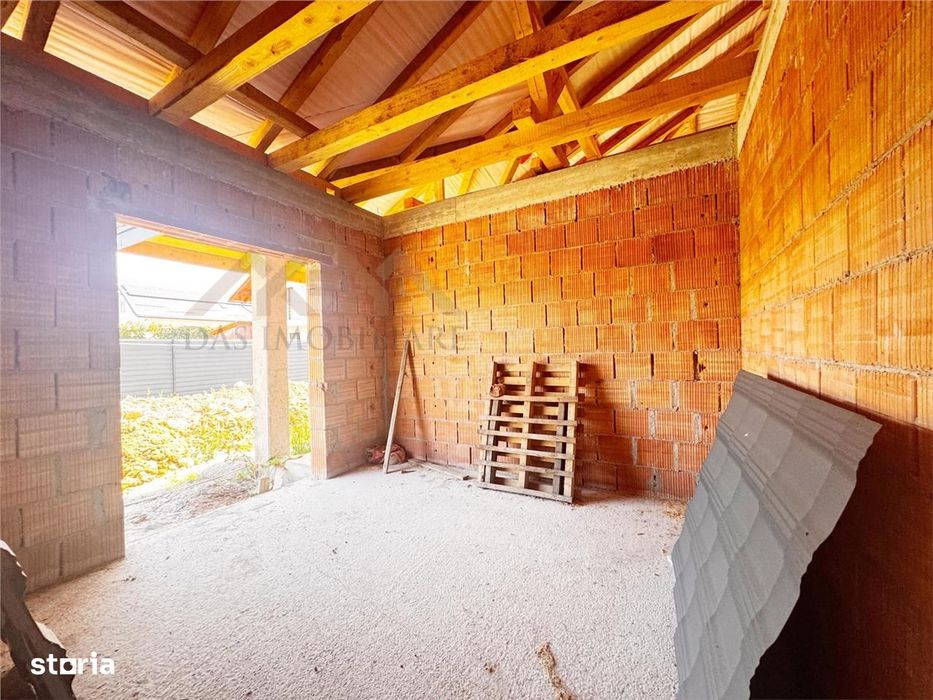 Casa la rosu | Satu Nou de Sus | 675 mp teren