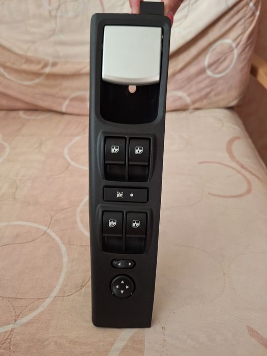 Блок за управление на ел. стъкла Ланча Муза, Фиат идеа