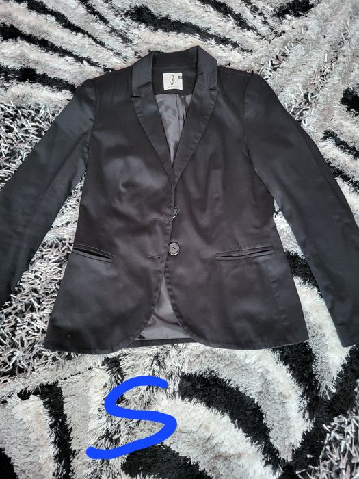 Diverse sacouri si geci