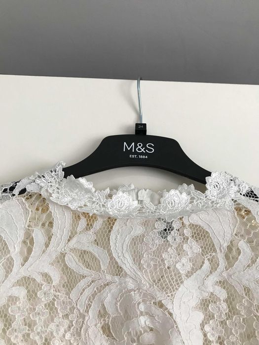 Дантелена дизайнерска блуза с дълъг ръкав