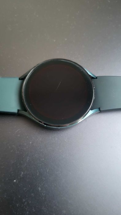 Samsung Galaxy Watch4; 44мм; LTE; Silicone Strap; Green