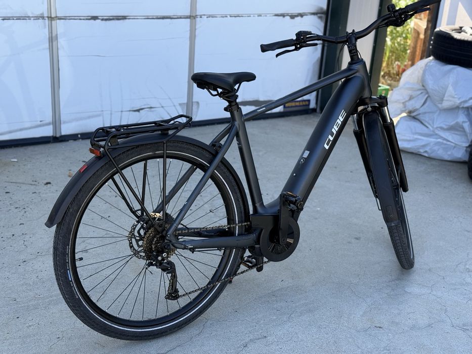 Велосипед Cube Touring Hybrid One 625