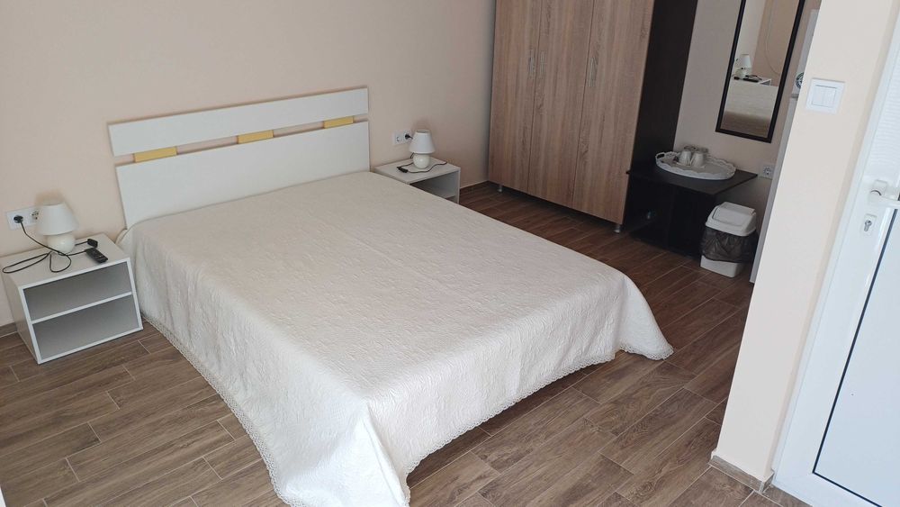 Продава се Къща в Бургас, Сарафово - 603 кв.м за 1991 €/кв.м - Снимка #6