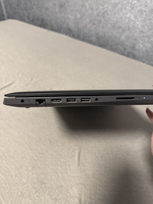 Лаптоп Lenovo Ideapad 330