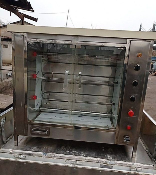 Грил Апарат  3сихли газга ва Токдахвм ишлайди гарантия 1 йил