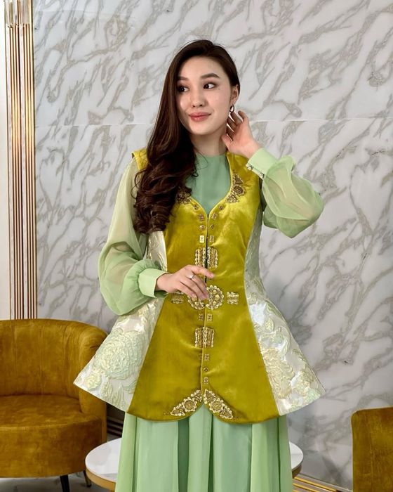 Национальные платья OTANDYQ SAN UII