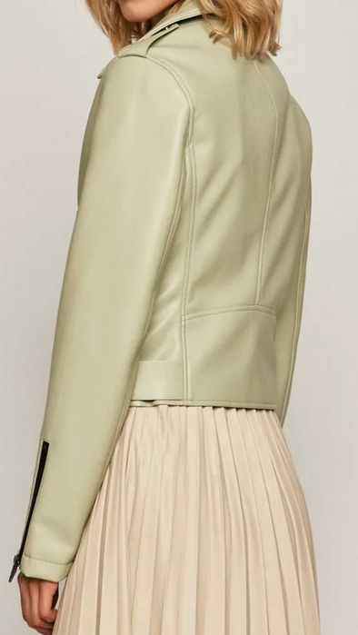 НАМАЛЕНО! Кожено яке Medicine