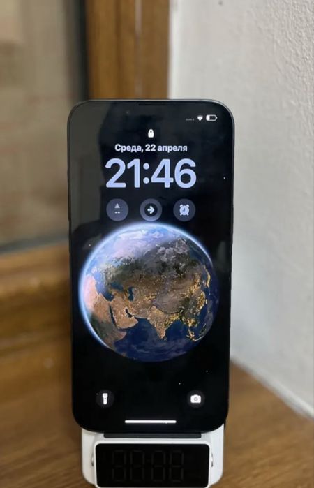 iPhone 13 (Midnight / Темная ночь) — Отличное состояние!