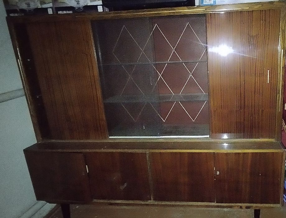 Стенка сатылады срочно